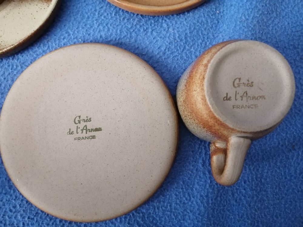 Ensemble service &agrave; caf&eacute; en gr&egrave;s de l'Arnon Cuisine