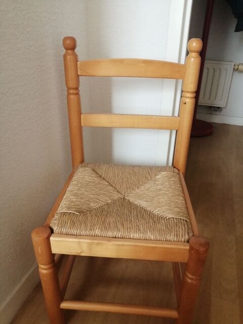 Chaise enfant 10 Bègles (33)