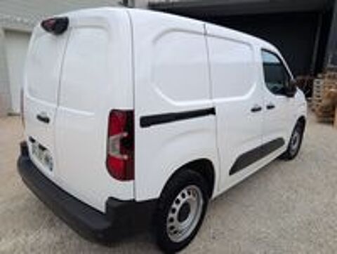 Berlingo BERLINGO VAN M 1000 BLUEHDI 130 S&S EAT8 CLUB 2021 occasion 86190 Vouill&eacute;