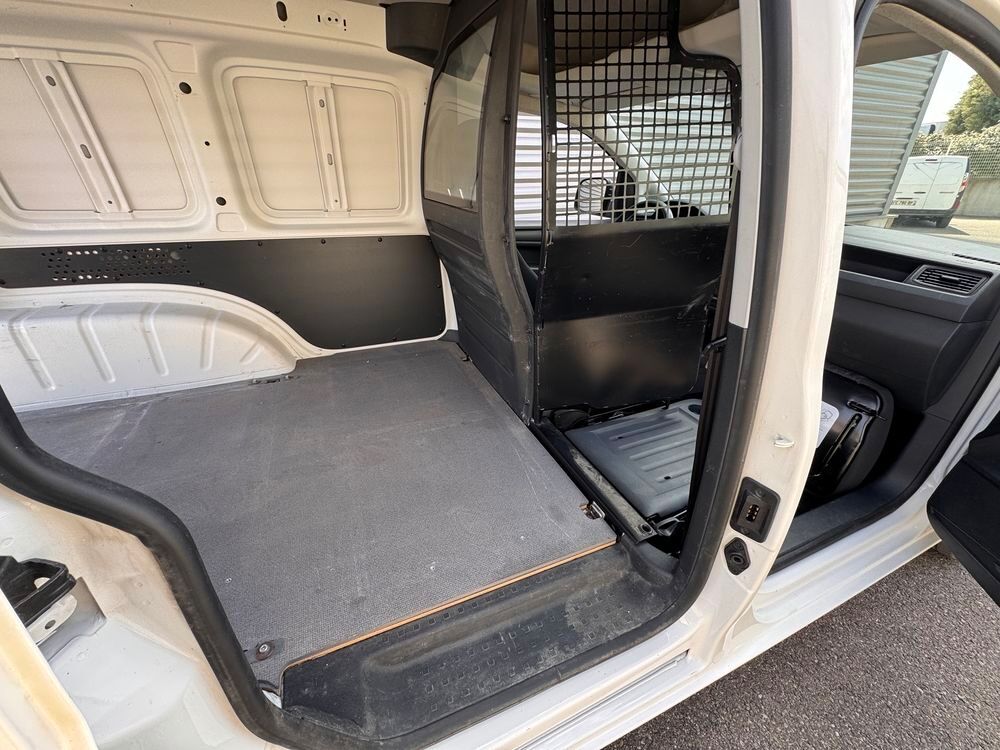 Caddy CADDY VAN 2.0 TDI 102 BVM5 2019 occasion 84290 Sainte-C&eacute;cile-les-Vignes