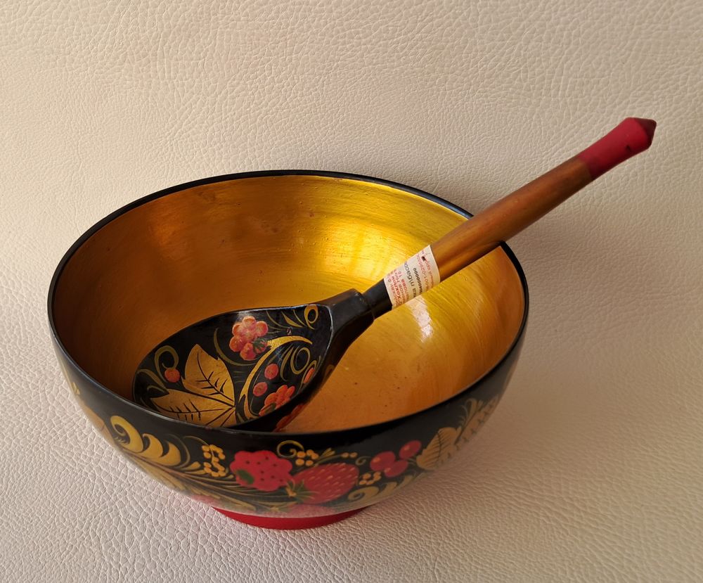 bol et cuill&egrave;re d&eacute;coratif en bois laqu&eacute; Khokhloma URSS Décoration