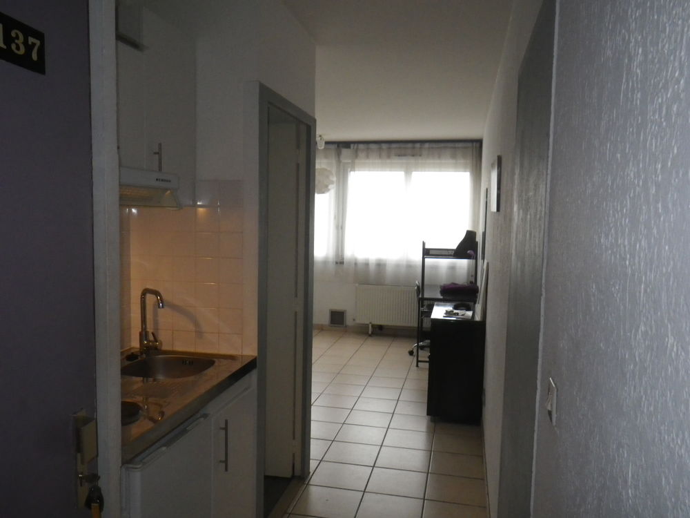 Vente Appartement STUDIO FLASH - ENTRE DEUX CONTRATS LOCATIONS Dardilly
