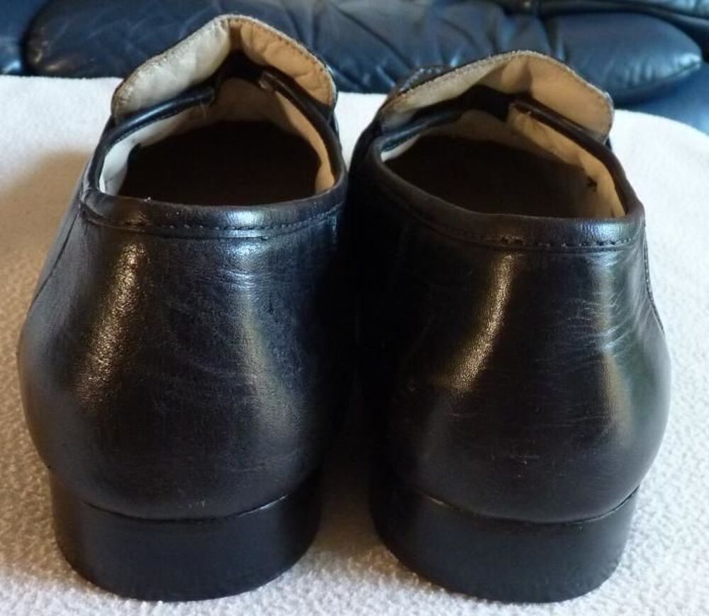 Mocassins P&eacute;diconfort pointure 47 en cuir noir pleine fleur Chaussures