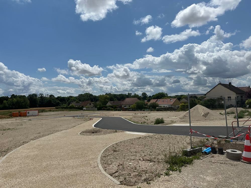 Vente Terrain TERRAIN VIABILISE DISPO DE SUITE ST LYE Saint-lyé