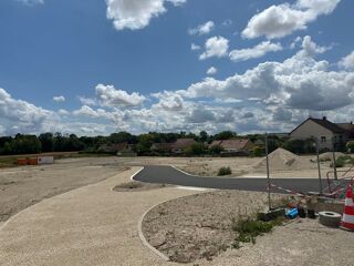 Vente Terrain TERRAIN VIABILISE DISPO DE SUITE ST LYE Saint-lyé