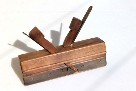 ancien rabot bouvet bois rainure et languette 10 Le Gros-Theil (27)