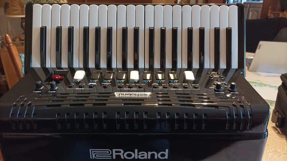 FR4x noir, clavier piano Instruments de musique
