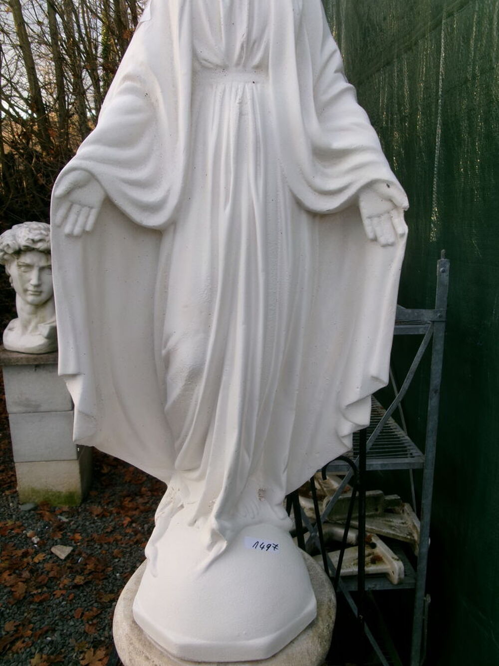 Statue Vierge Marie, en pierre reconstitu&eacute;e Décoration