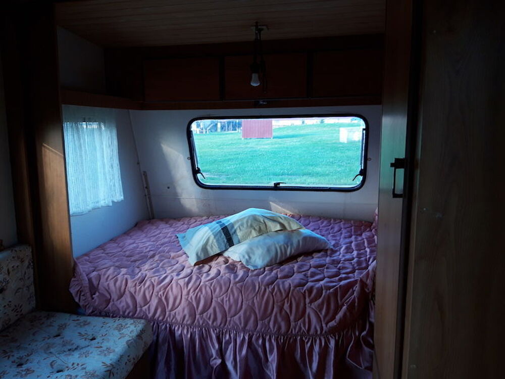   Sur terrain de camping Gites de France 2 épis,6 emplacements Aquitaine, Lespielle (64350)