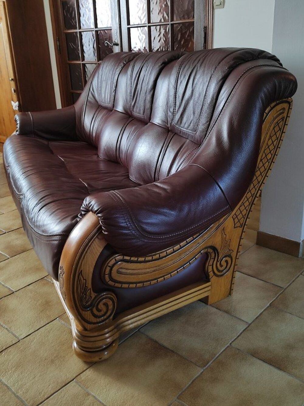 canap&eacute; et pouf Meubles