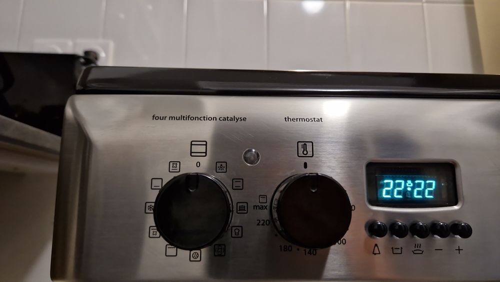 Cuisini&egrave;re Vitroceramique Electroménager
