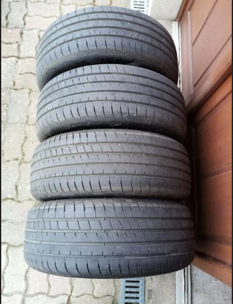 4 pneus 235/55/R18 100 v GOODYEAR 650 km 300 Pacy-sur-Eure (27)
