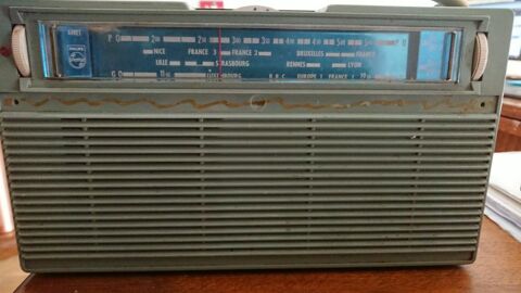 Poste de radio des annes1960 - PHILIPS 0 Mulhouse (68)