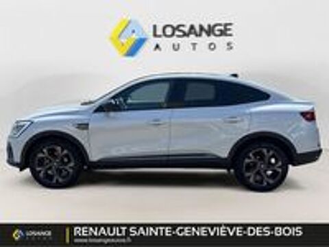 Arkana E-Tech hybride 145 R.S. Line Fast Track 2022 occasion 91700 Sainte-Genevi&egrave;ve-des-Bois