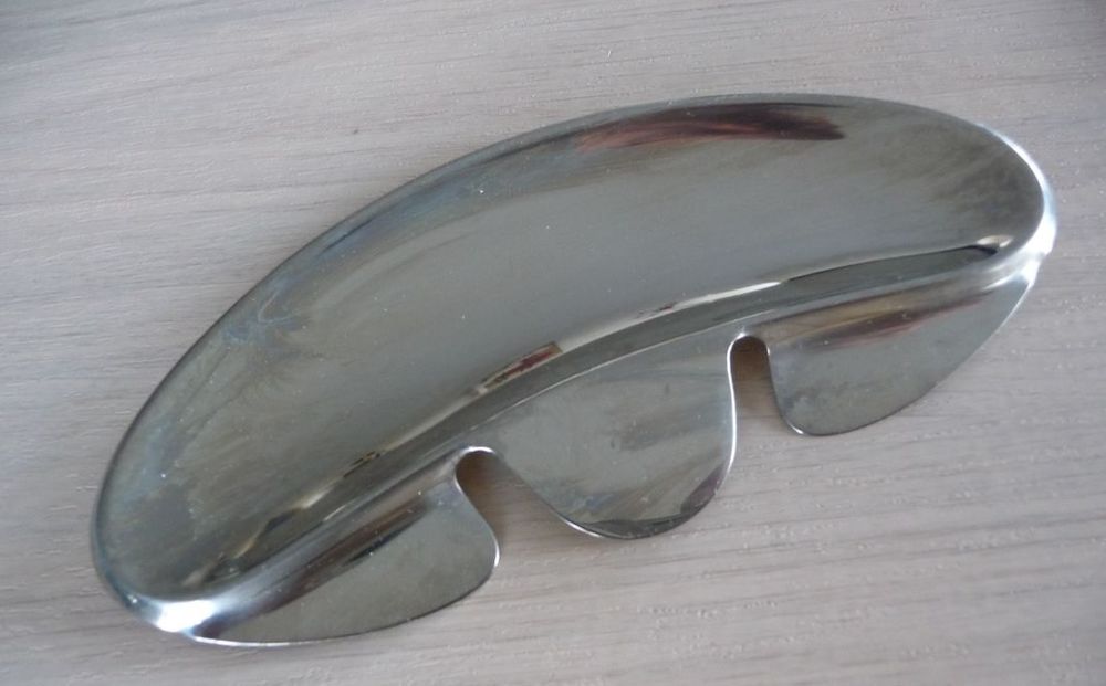 14 supports &agrave; sauce clip d'assiettes inox - 2 tailes Cuisine