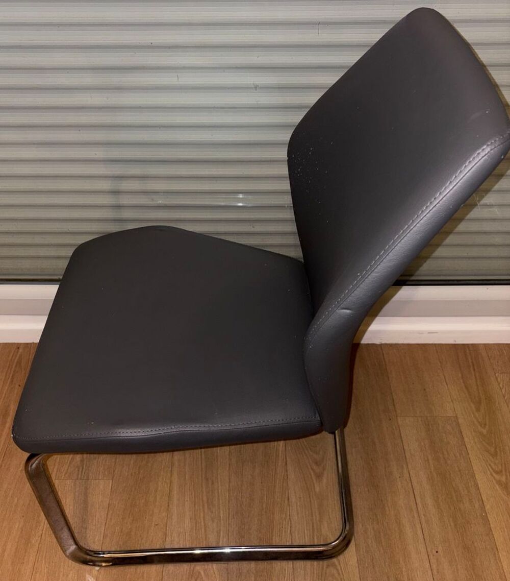 Lot de 4 chaises Meubles