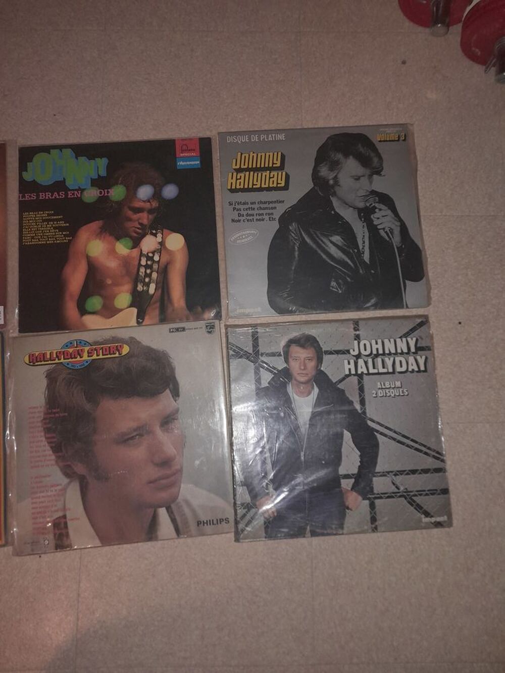 beaucoup de vinyle johnny hallyday CD et vinyles