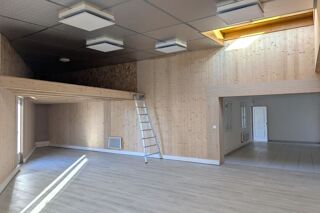  Immeuble à vendre 380 m²