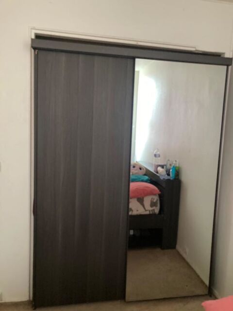 Armoire marron en bois 80 Lomme (59)