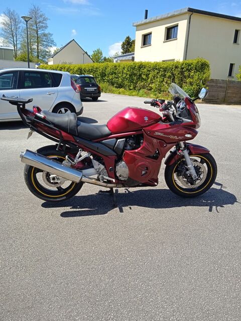 Moto SUZUKI 2007 occasion Plouzané 29280