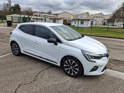 Renault Clio V Clio TCe 90 Techno 2023 occasion Bourg-en-Bresse 01000