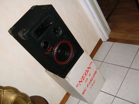 MAc Farlow Mc-150 (NEUF) jamais d�ball�es + Valisettes audio 29 Marckolsheim (67)