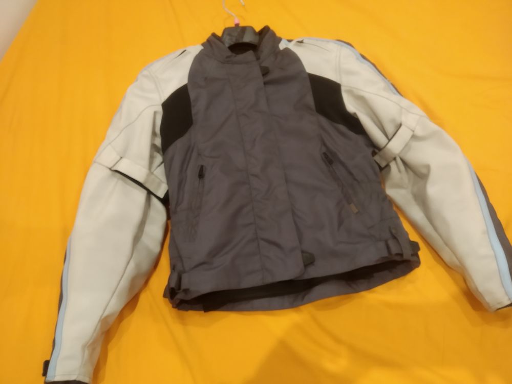 Blouson moto en tissu pour femme Vêtements
