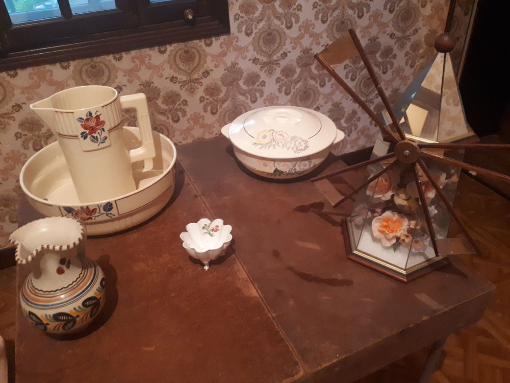 Broc et bassine anciens Décoration