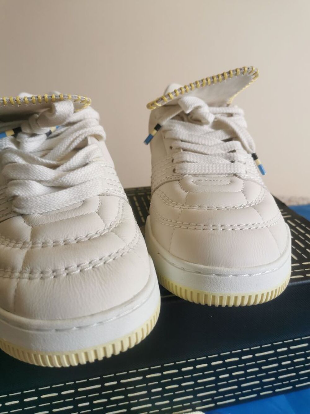 Baskets Lacoste mixte Chaussures
