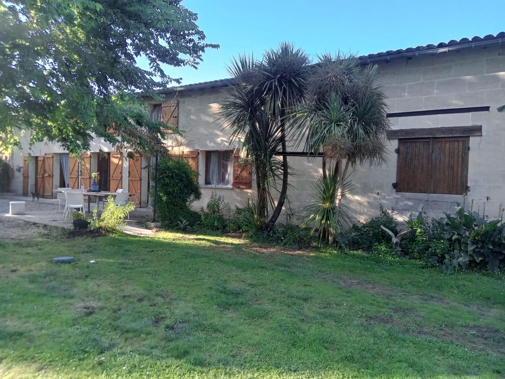 Location Maison Maison longère Arveyres