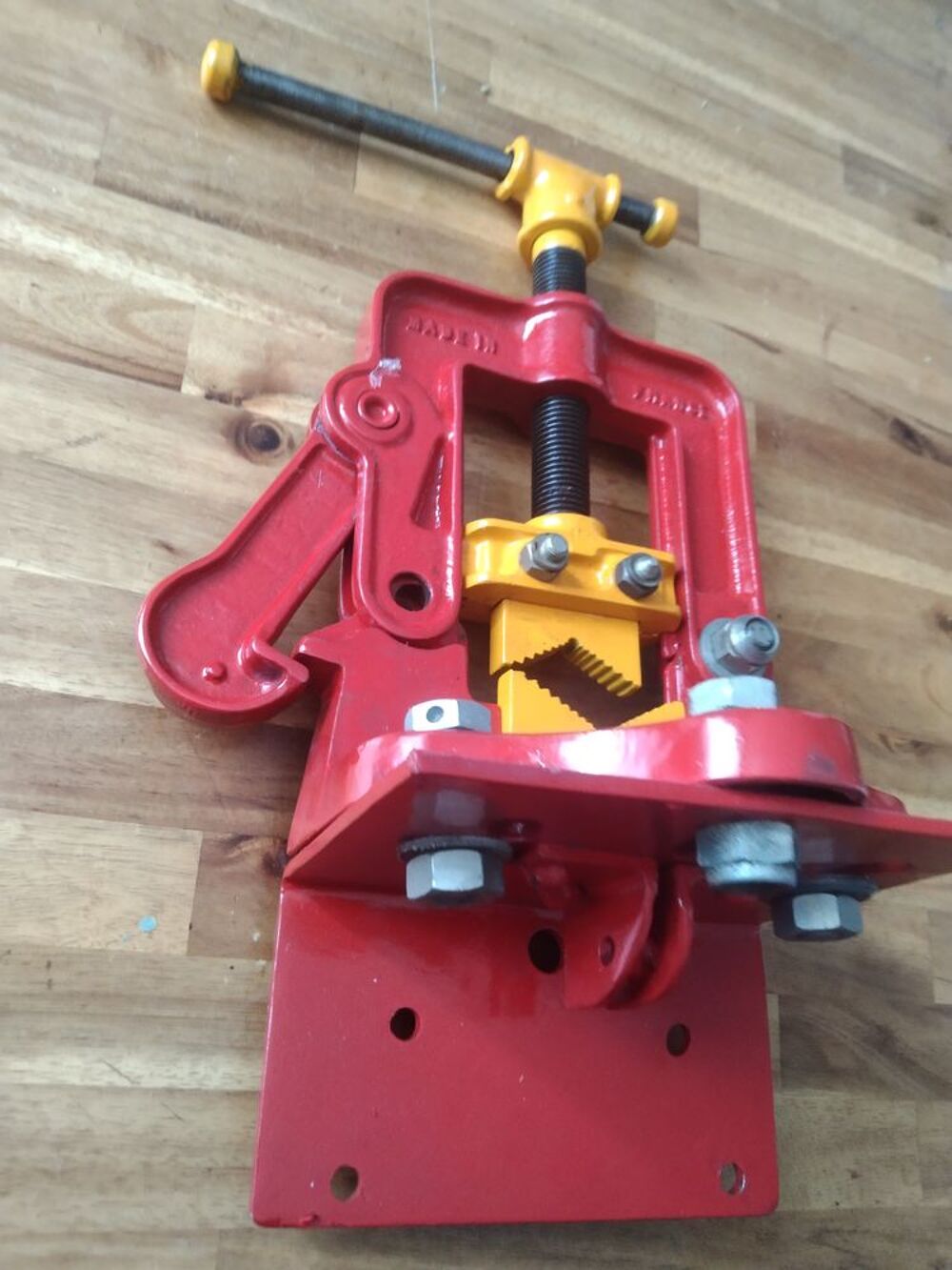pince &agrave; etau avec support, tuyau de 1,2 &agrave; 11cm Bricolage