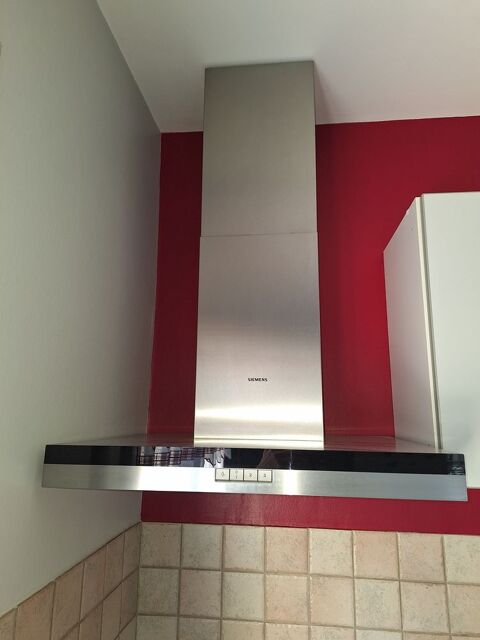 Hotte murale Si�mens en inox, tr�s bon �tat Ouroux-sur-Sa�ne (71)