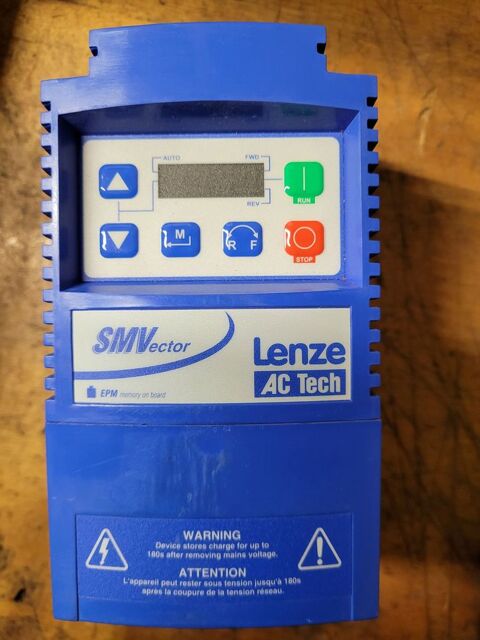 Variateur de fréquence LENZE SM VECTOR puissance 0.75Kw 44 67680 Epfig