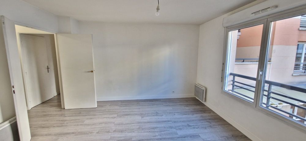 Location Appartement 45 m² à Rosny-sous-Bois Rosny-sous-bois