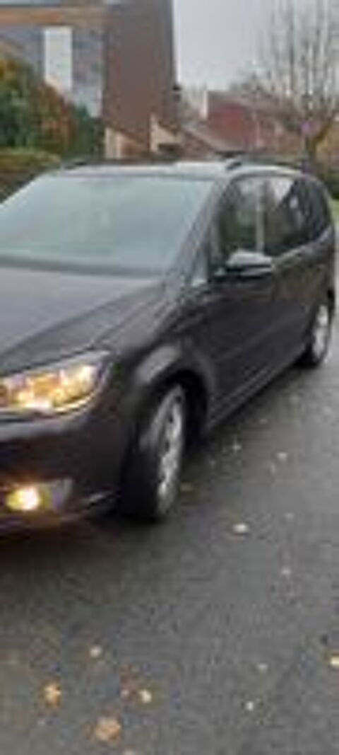 Touran 1.2 TSI 105 BlueMotion Confortline 2011 occasion 71210 Torcy