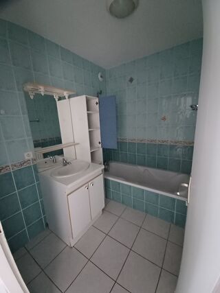  Appartement � louer 4 pi�ces 66 m� Valence