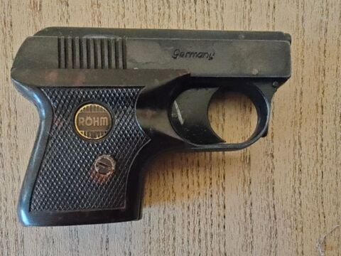 PETIT PISTOLET ALARME  100 Marseille 13 (13)
