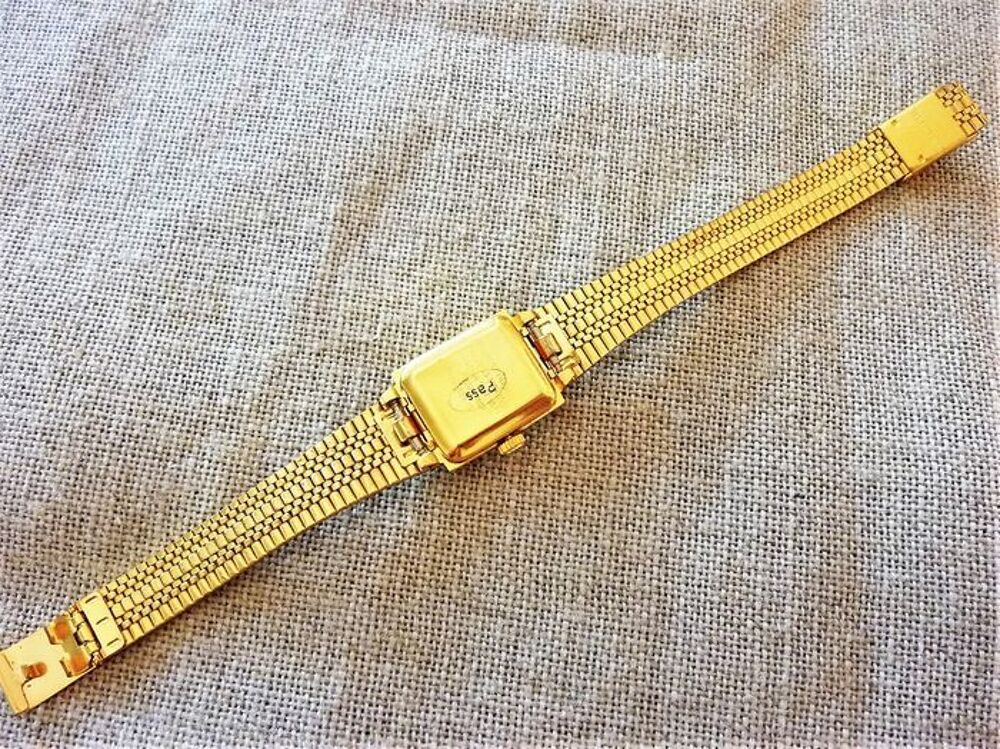 GENEVA montre Dame rectangulaire 1980 DAM0028 Bijoux et montres