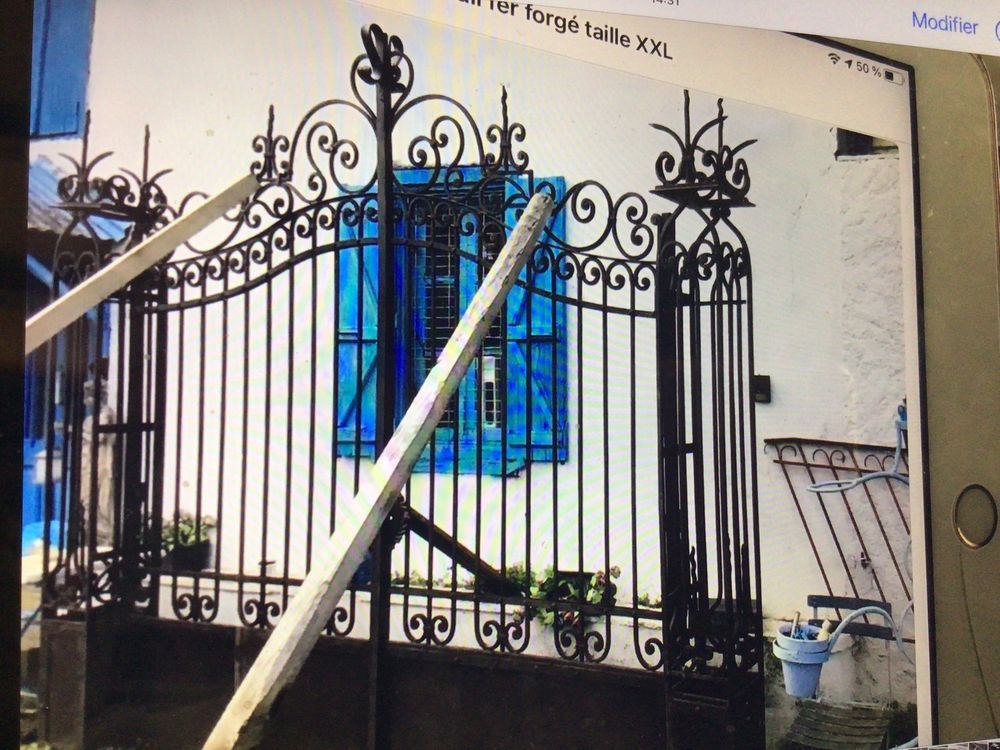 Portail de ch&acirc;teau XXL 
Pr&ecirc;t &agrave; placer 
Décoration