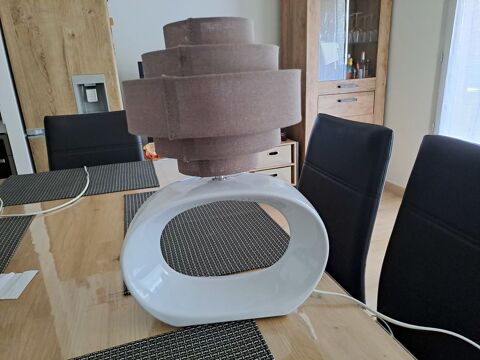 Lampe de chevet  10 Seynod (74)