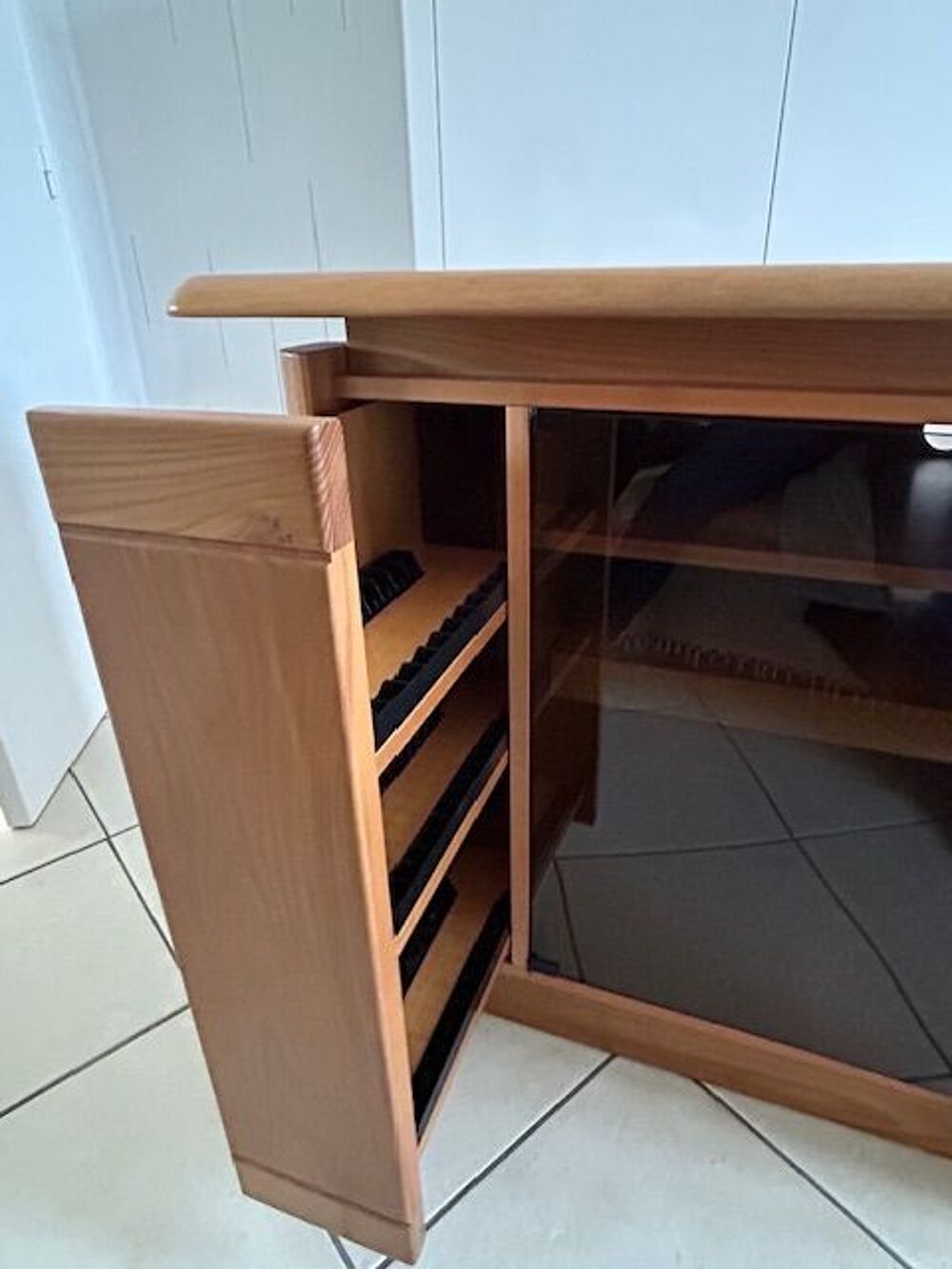 meuble en orme Meubles