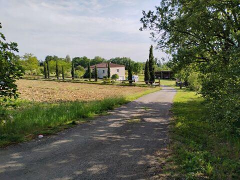   Maison 130m� plain-pied id�alemment situ�e Maison - 4 pi�ce(s) - 130 m�
