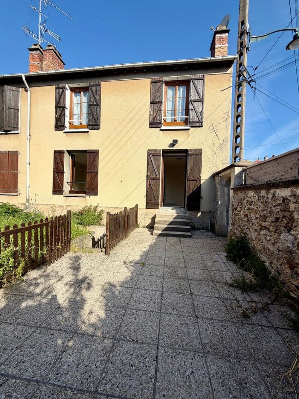 Appartement 3 pièces 43 m² · à Corbeil-Essonnes · 43 m² · 139 000 €