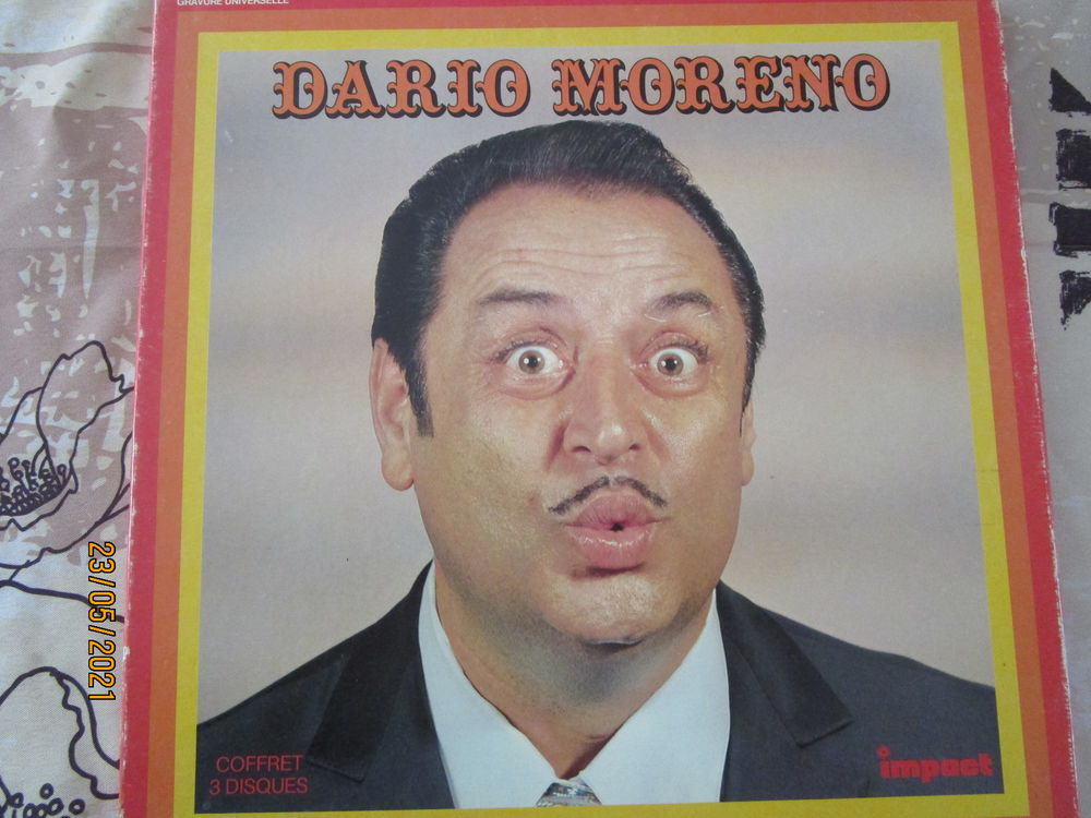 COFFRET DE TROIS VINYLES DE DARIO MORENO CD et vinyles