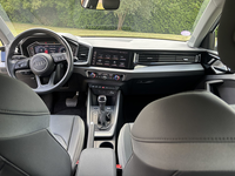 A1 Sportback 30 TFSI 110 ch S tronic 7 Design Luxe 2023 occasion 69600 Oullins