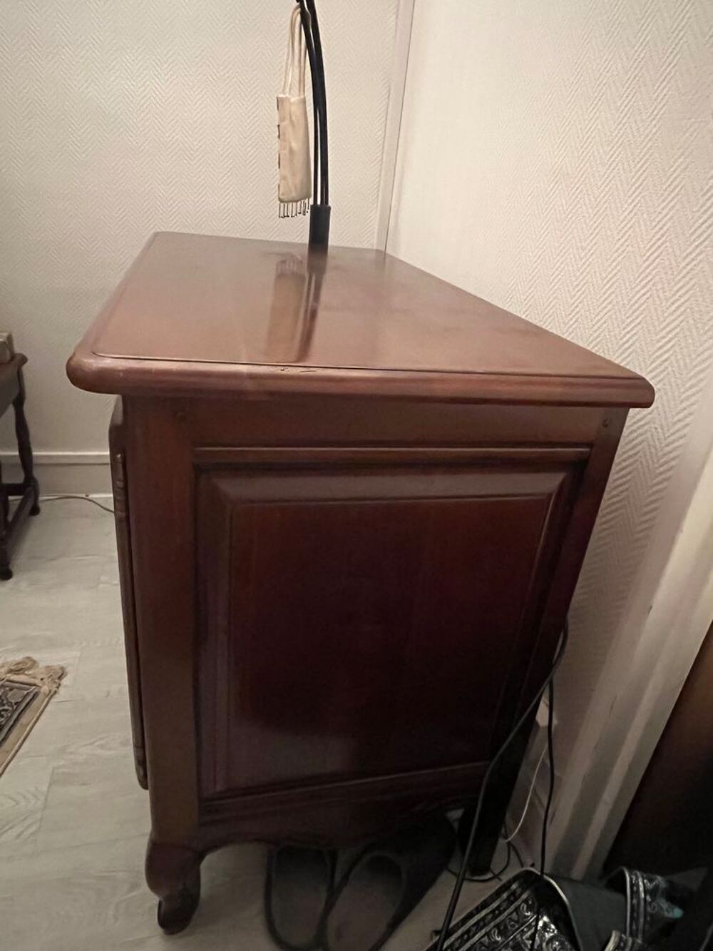 Meuble t&eacute;l&eacute; Meubles
