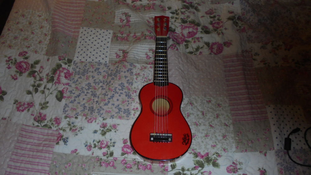guitare enfant classique rouge Instruments de musique