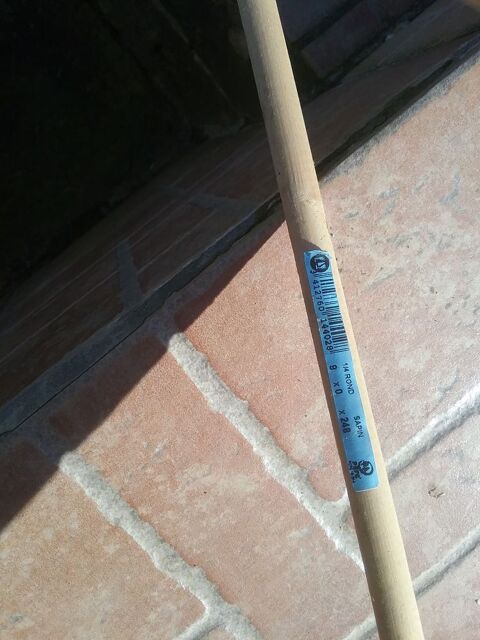 10 quart de rond 248 cm de longueur les 10 4euros 5 Lab�gude (07)