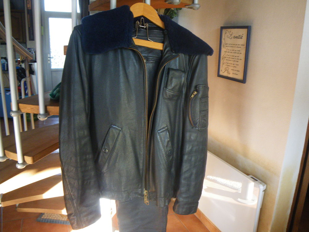 Blouson Aviateur Cuir Bleu Fonc&eacute; + Pantalon V�tements