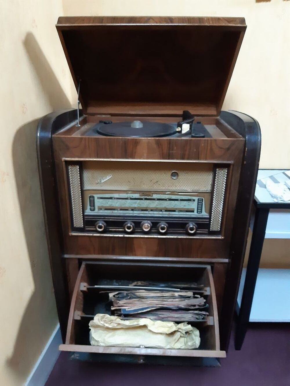 Radio marque Oceanic avec tourne disque Audio et hifi